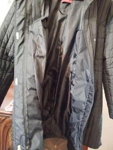 Kurtkalar: Qadın üçün uzun, qara rəngli quilt (kvadrat tikişli) yüngül qış/palto — 3