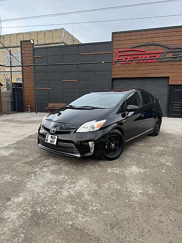 хечбек: Toyota Prius: 2015 г., Гибрид, Хэтчбэк — 9