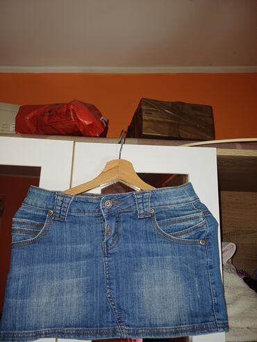 suknja sa šljokicama: M (EU 38), Mini