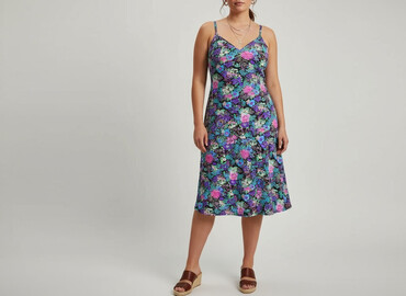 ubrania na lato plus size: Women`s dress, size XL