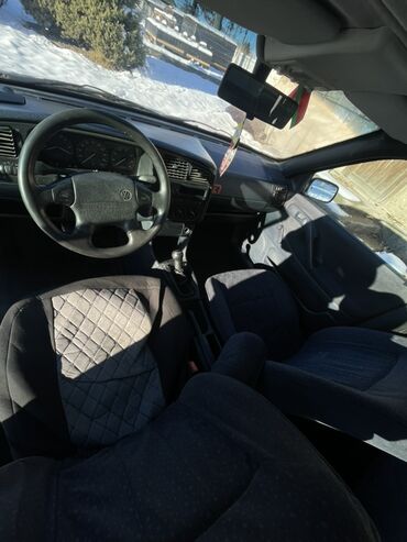 Volkswagen: Volkswagen Passat Variant: 1994 г., 1.8 л, Механика, Бензин, Универсал — 7