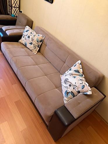 Divan+ 1 ədəd kreslo 120 azn Yaxşı vəziyyətdədir. Açılır, bazası var lalafo.az -da Divan+ 1 ədəd kreslo 120 azn Yaxşı vəziyyətdədir. Açılır, bazası var