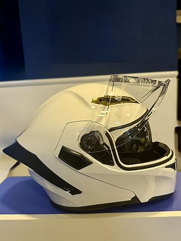pec matoru: Tam üzlü motosiklet dəbilqəsi – DVS (Dual Visor System) — 3