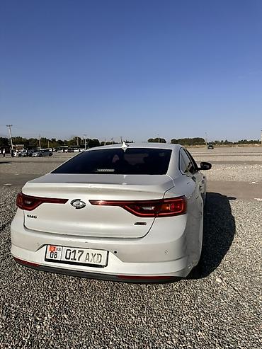 byd e1: Renault Samsung SM6, серый седан бизнес-класса. Основные особенности — 2