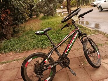İşlənmiş İki təkərli Uşaq velosipedi Adidas, 20", sürətlərin sayı: 7, Ödənişli çatdırılma