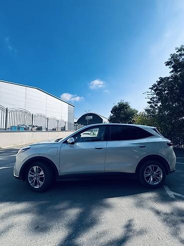 FAW: FAW Besturn: 2025 г., Автомат, Электромобиль, Кроссовер — 3