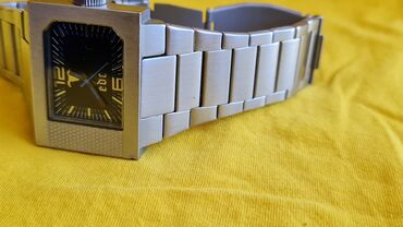 Ručni satovi: Klasični sat, Emporio Armani, Muški — 45