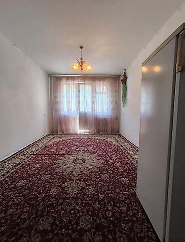 1 комната, 32 м², 10 мкр 104 серия, 2 этаж