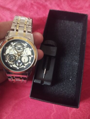 часы наручные скрипичный ключ: Мужские наручные часы с открытым механизмом (скелетон) и металлическим