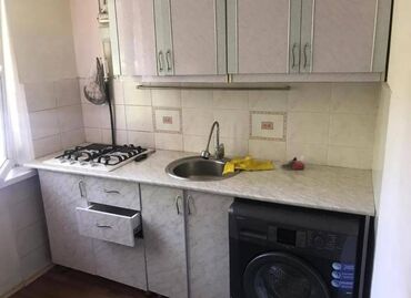 1 комнатная квартира 8 мкр: 2 комнаты, 44 м², 104 серия, 1 этаж, Евроремонт