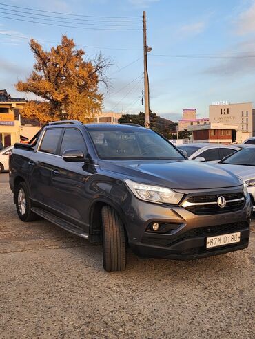 машина жук: Ssangyong Rexton: 2018 г., 2.2 л, Автомат, Дизель, Пикап