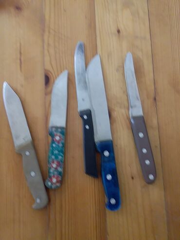 Mətbəx mebeli: Məişət əşyaları dəsti 1) Elektrik yağ radiatoru - Şaquli seksiyalı — 40