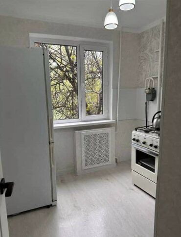 komplekt prostyni i navolochki: 2 комнаты, 43 м², 104 серия, 2 этаж