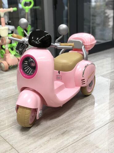 детские товары: Электромотоцикл