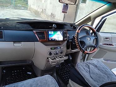 Toyota: Toyota Noah: 2003 г., 2 л, Автомат, Бензин — 5