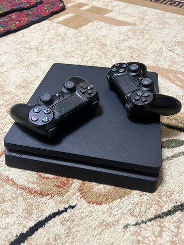 new playstation 4: PlayStation 4 slim 500gb Не прошитый отличном состоянии, 2