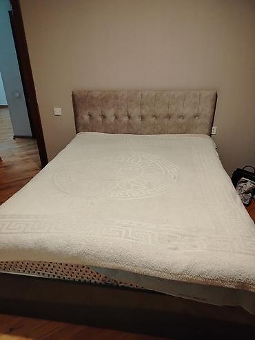 куплю морозилку б у: 4 aydı alınıb. Az işlənib. Bazalıdı. Təzədən seçilmir. Qiymətdə — 1