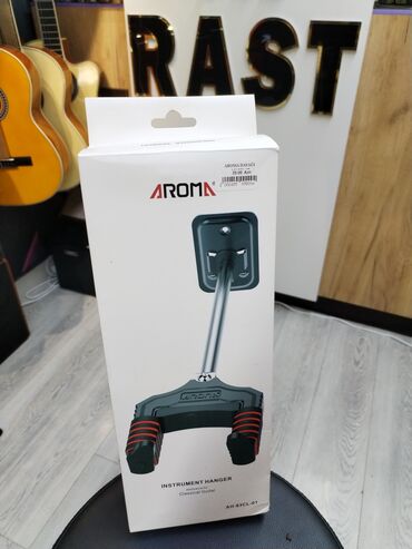 gitara pedalı: Gitara asılqanı Gitara və digər musiqi alətləri üçün divar dayağı