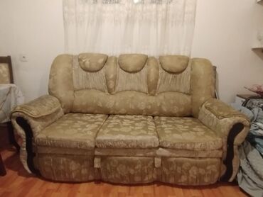 divan transformer: Di̇van-kravat, 2 kreslo, Açılan