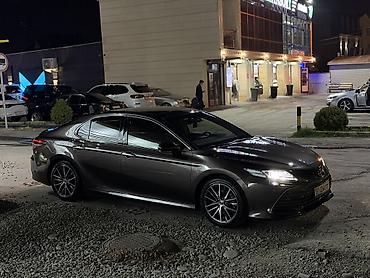 toyota belta: Toyota Camry: 2022 г., 2.5 л, Автомат, Бензин, Седан — 2