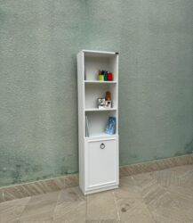 tort sekili: Qarderob, paltar dolabı