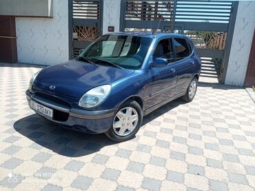 вмб машина: Daihatsu Sirion: 2003 г., 1 л, Автомат, Бензин, Хэтчбэк