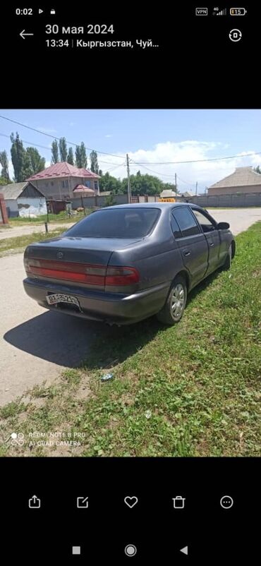 автомобил лабо: Toyota Corona: 1994 г., 1.6 л, Механика, Бензин, Седан