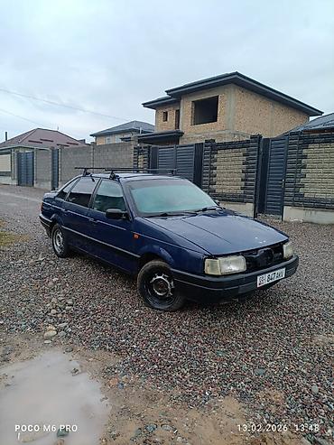 Volkswagen: Volkswagen Passat: 1991 г., 1.8 л, Механика, Газ, Седан — 3