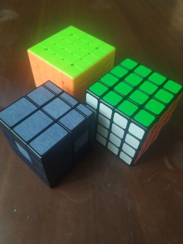 uşaq üçün kubik rubik oyuncağı: Kubik rubikler satılır 4*4 5*5 və mirror cube ela vəziyyətdədir