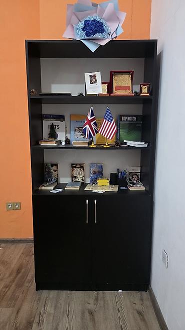 Ofis mebeli: Məhsul: Ofis/ Tədris otağı üçün mebel dəsti Tərkib: - Böyük konfrans/ — 1