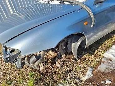 putarski kompresor: ALFA 147 KRILO LEVO 693MET | Alfa 147 levo krilo 693met kod boje — 1
