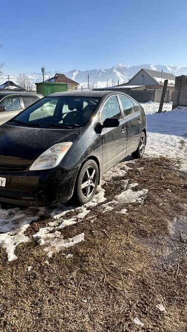 таота приус: Toyota Prius: 2004 г., 1.5 л, Автомат, Бензин