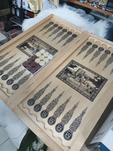 Masaüstü dəstlər: Ağac tavla dəsti - Material: təbii ağacdan hazırlanmış, iç səthində — 2