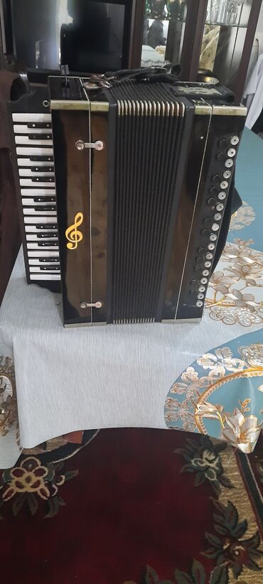 Midi-klaviaturalar: Qarmon, Rəqəmsal, İşlənmiş, Ünvandan götürmə