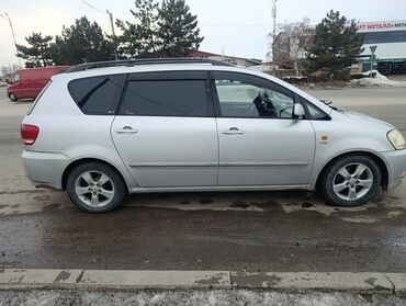 Toyota: Toyota Avensis Verso: 2004 г., 2 л, Механика, Дизель, Минивэн — 7