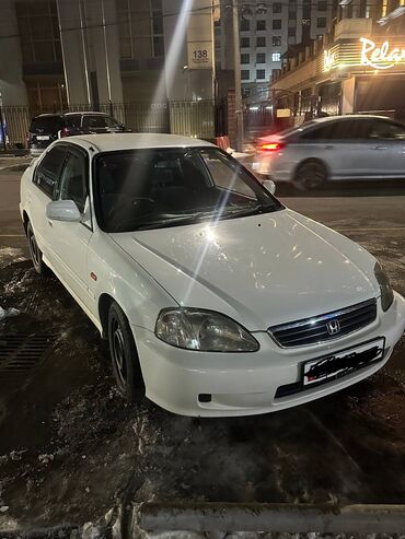 Honda: Honda Civic: 2000 г., 1.5 л, Автомат, Бензин, Седан