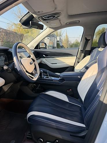 howo v7x: Geely Monjaro: 2022 г., 1.5 л, Автомат, Гибрид, Кроссовер — 5