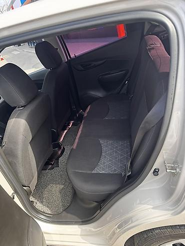 6 мес: Chevrolet Spark: 2020 г., 1 л, Вариатор, Бензин, Хэтчбэк — 7