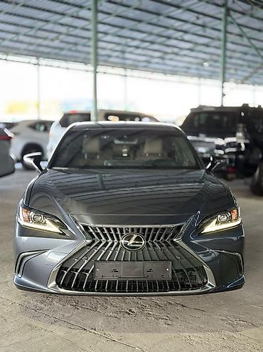 Lexus: Lexus ES: 2023 г., 2.5 л, Автомат, Гибрид, Седан — 2