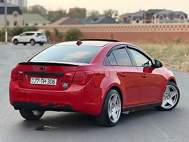 masin salonu: Chevrolet Cruze təcili satılır som qiyməti 13500 — 6