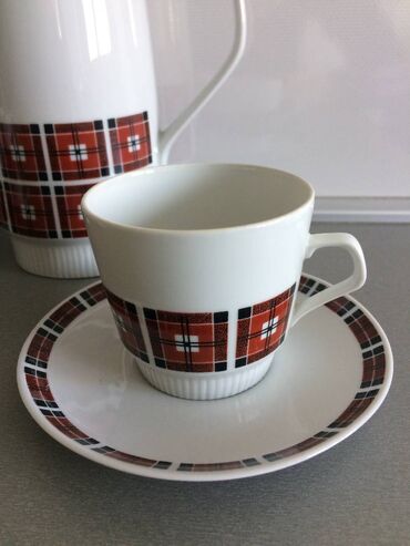 Kompleti posuđa: NEMACKI porcelan iz 70tih Nemacki tanki porcelan, komplet za dvoje — 10