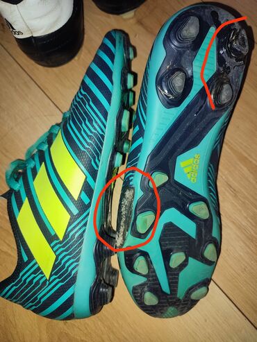 kopačke adidas predator: Kopačke za fudbal, 3 para. Sva tri para su kozne. Crne Adidas i sive