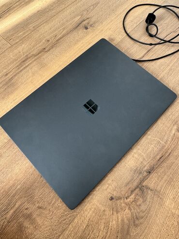 офисные системные блоки: Ноутбук, Microsoft Surface, 8 ГБ ОЭТ, Intel Core i5, Колдонулган, Жумуш, окуу үчүн