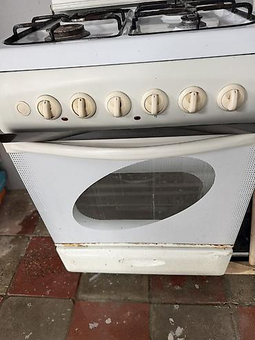 Qarışıq sobaları: İşləkdir. Satılır 40 azn endirim mümkündü. Qaz-elektrik kombinə — 3