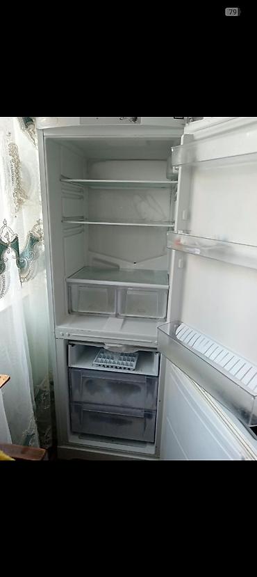 Soyuducular: Hotpoint-Ariston soyuducu - Rəng: ağ, klassik dizayn - Enerji sinfi — 1