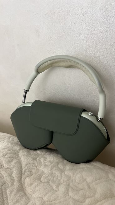 Наушники: AirPods Max Green, б/у состояние почти идеальное, зарядки нет, коробки