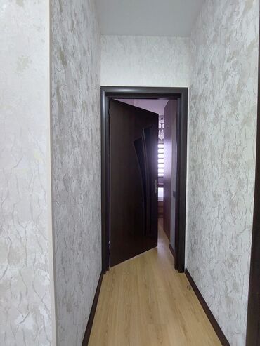 Duş kabinaları, arakəsmələr: Arakəsmə, Künc üçün — 16