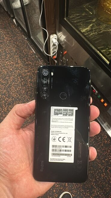 телефон fly андроид 4 2: Xiaomi Redmi (etiketdə “Redmi” loqosu) smartfonu - Arxa panel: parlaq
