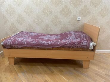 tek adamliq carpayilar: Б/у, Односпальная кровать, Без подьемного механизма, С матрасом, Без выдвижных ящиков, Азербайджан
