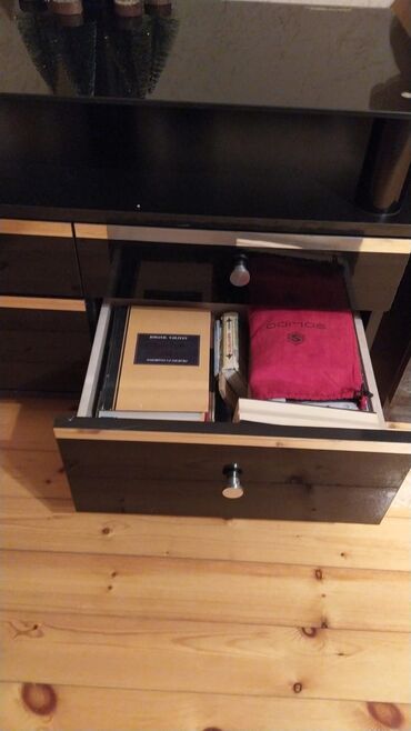 ucuz bal: Yeni, Düz TV altlığı, Polkalı, Şüşəli, Malayziya